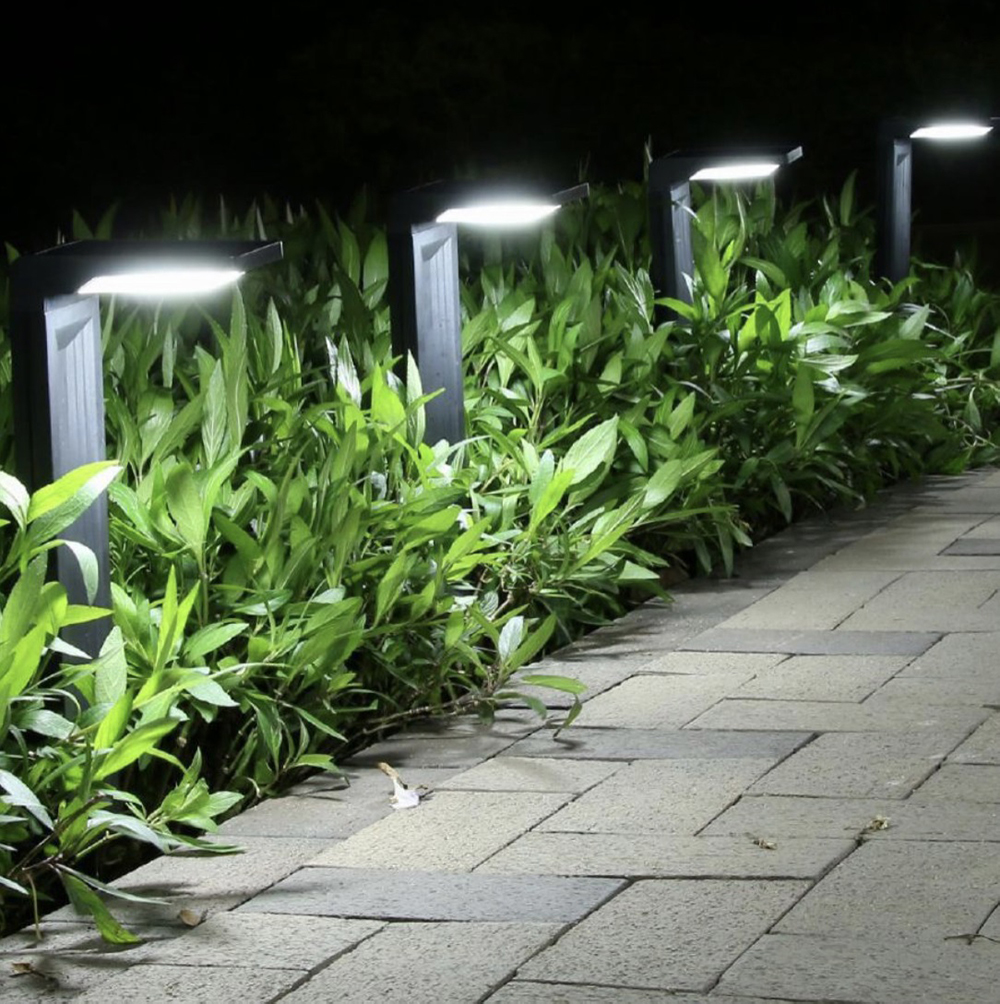 10 Lampioni In Miniatura Per Diorami E Case Delle Bambole - 104mm, LED 3V, Scala HO/OO, Colore Nero