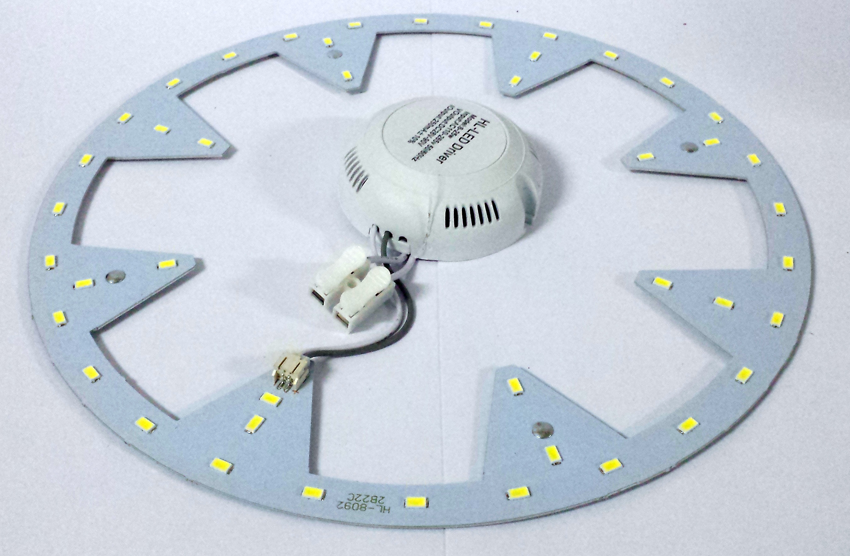 Plafoniere Per Condomini : Led per plafoniere. affordable easyriver one versione cool