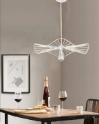 Lampadario da soffitto a sospensione con attacco E27 lampadina non inclusa moderno con paralume traforato ondulato